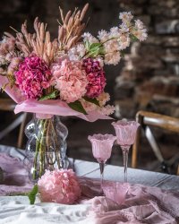 Ljuslykta Blomma värmeljus rosa glas A lot deco