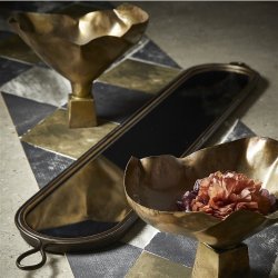 långsmal spegel med ram av antik koppar bordsspegel Speedtsberg