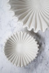 Liten skål vit marmor vågig Harlow från Wikholm Form