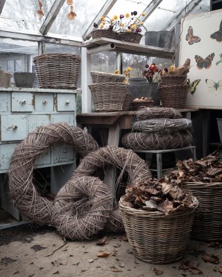 Krans Berta tjock stor pilkrans från Wikholm Form